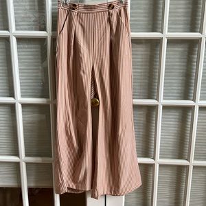 Women’s wide leg pants
